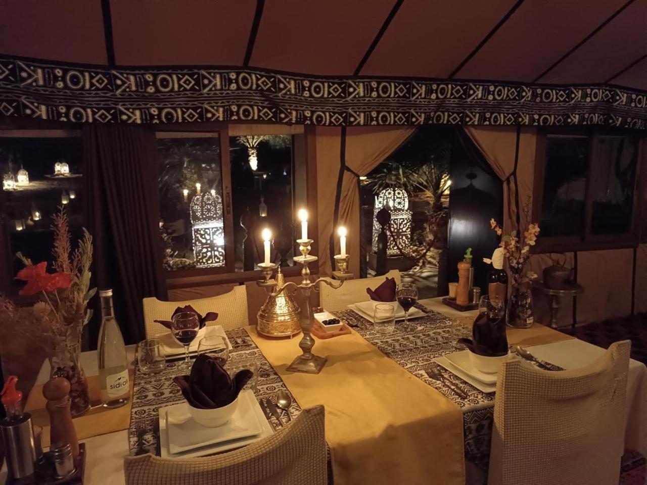 Merzouga Traditional Luxury Camp מראה חיצוני תמונה