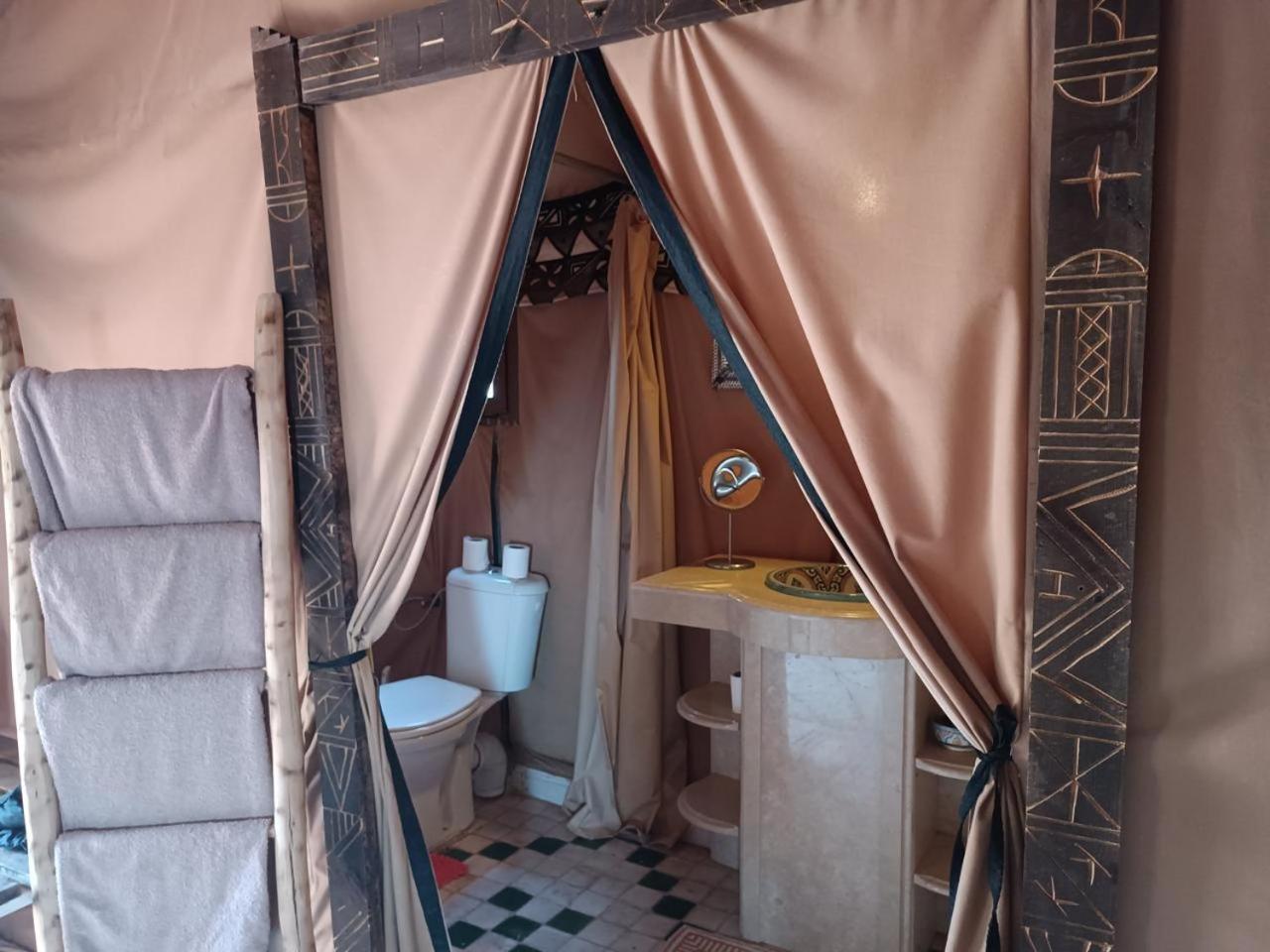 Merzouga Traditional Luxury Camp מראה חיצוני תמונה